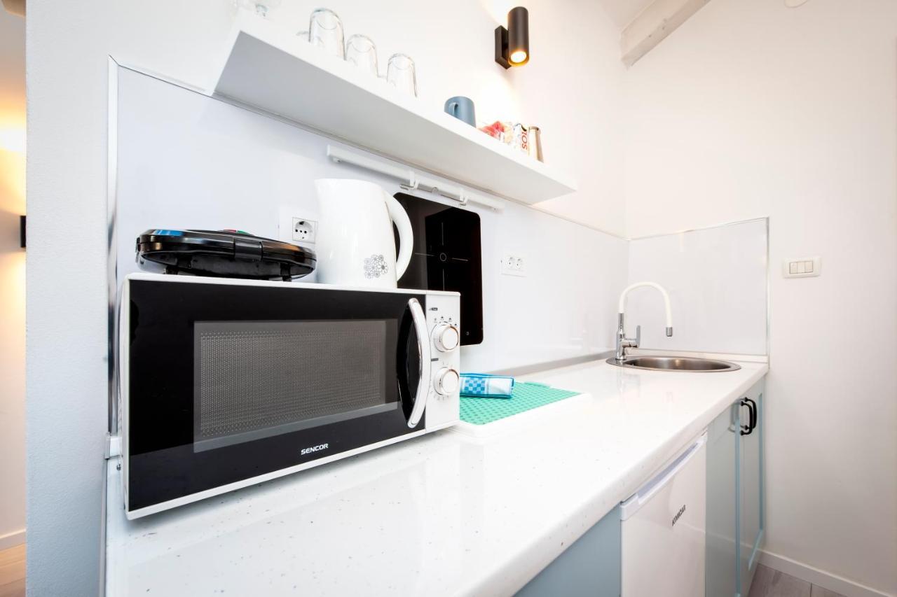 Cozy Garzoto Studios Rovinj Exteriör bild