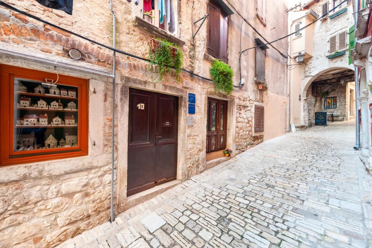 Cozy Garzoto Studios Rovinj Exteriör bild